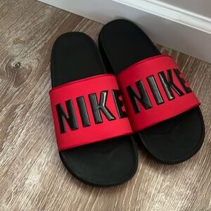 Men’s Nike slides size 10